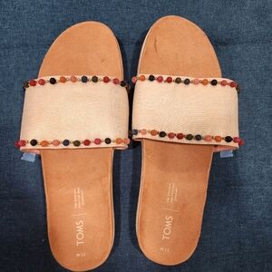 Tom’s slip on sandals beaded size 11W